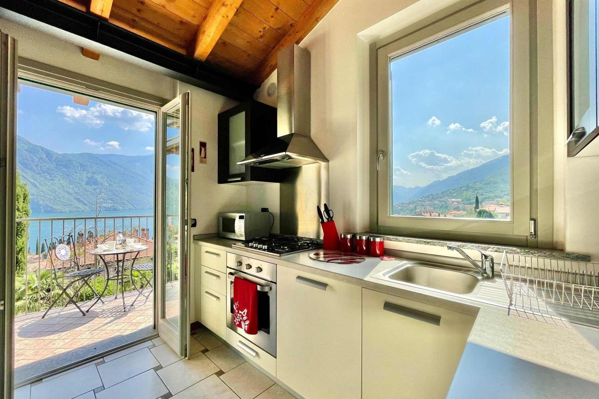 Belvedere Mansarda Tremezzo Luaran gambar
